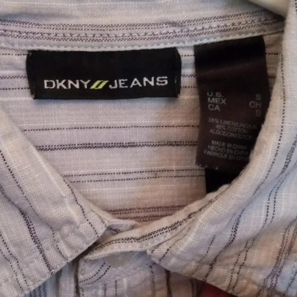 DKNY Jeans button down - Picture 2 of 4
